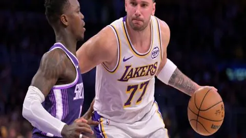 隋维杰41岁323天创纪录，成为中国顶级联赛最长龄出场球员